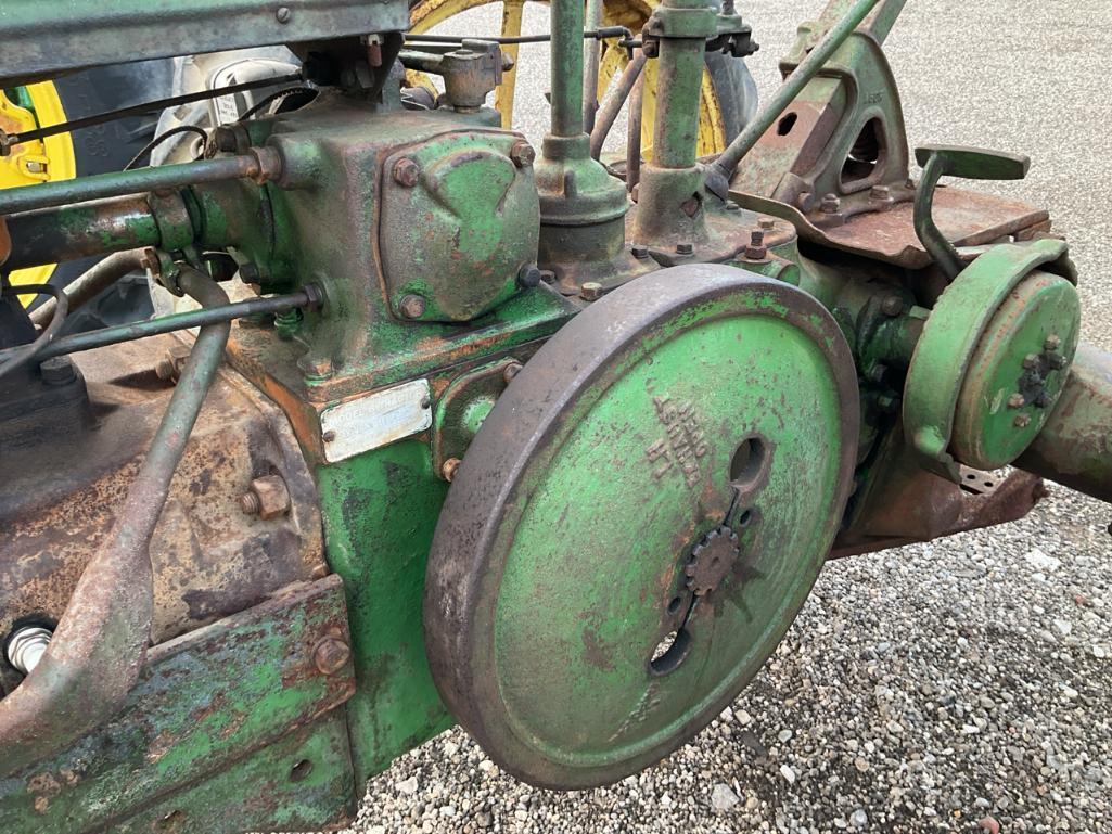 John Deere Model B Unstyled Tractor*