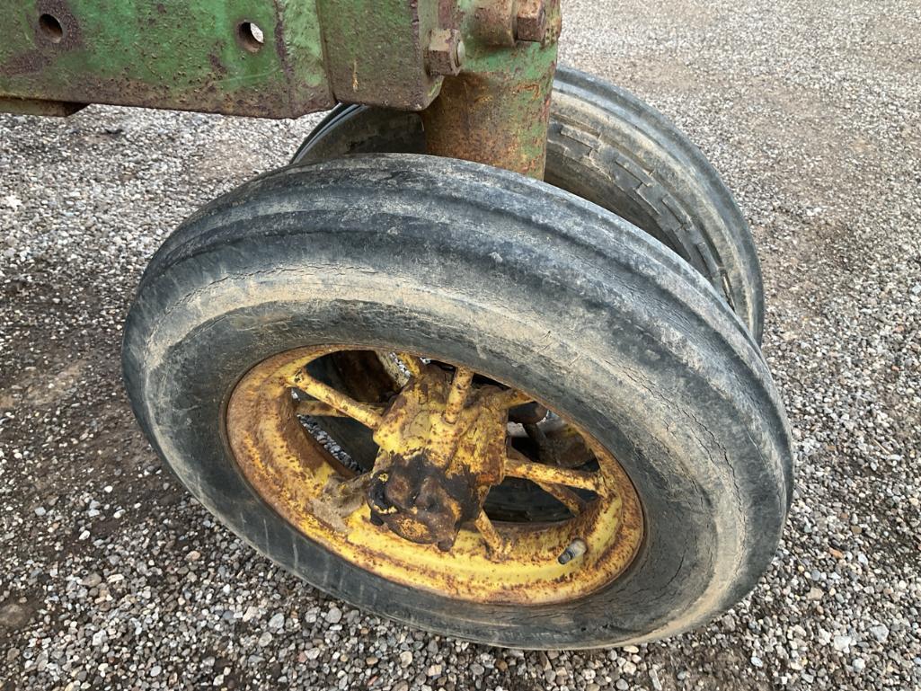 John Deere Model B Unstyled Tractor*