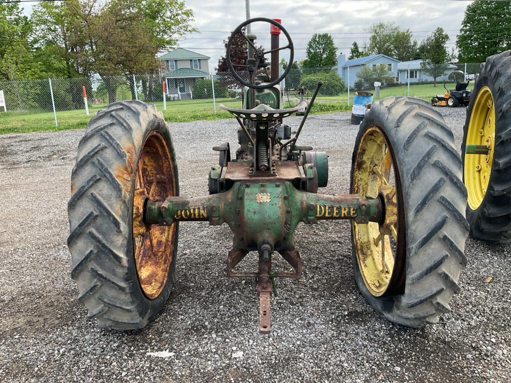 John Deere Model B Unstyled Tractor*