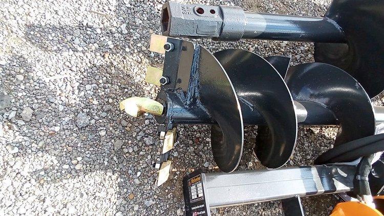 Unused 2025 Wolverine Auger Drive & Bit