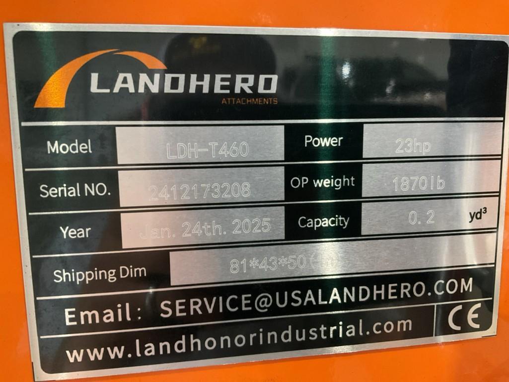 New Land Hero LDH-T460 Mini Track Skid Steer Loader