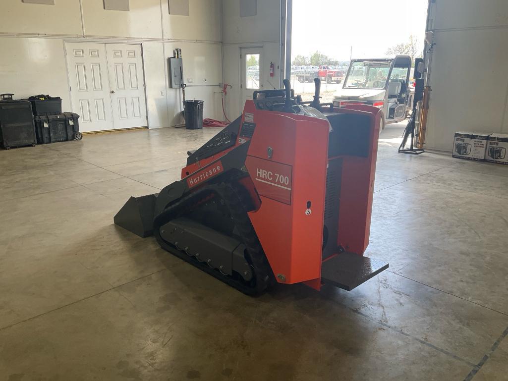 Hurricane HRC 700 Mini Skid Steer Loader