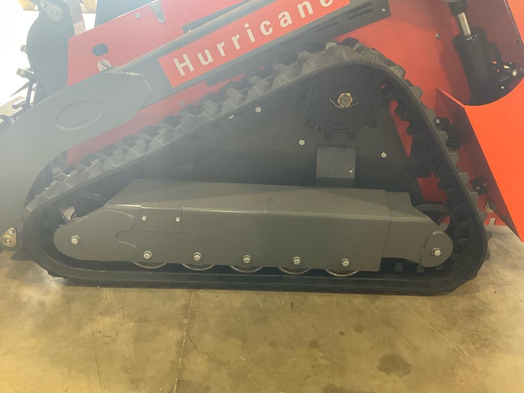 Hurricane HRC 700 Mini Skid Steer Loader