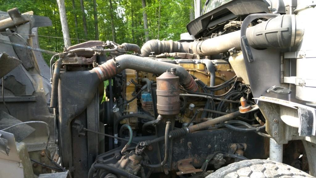 2007 Kenworth T800 Tri Axle Log Truck