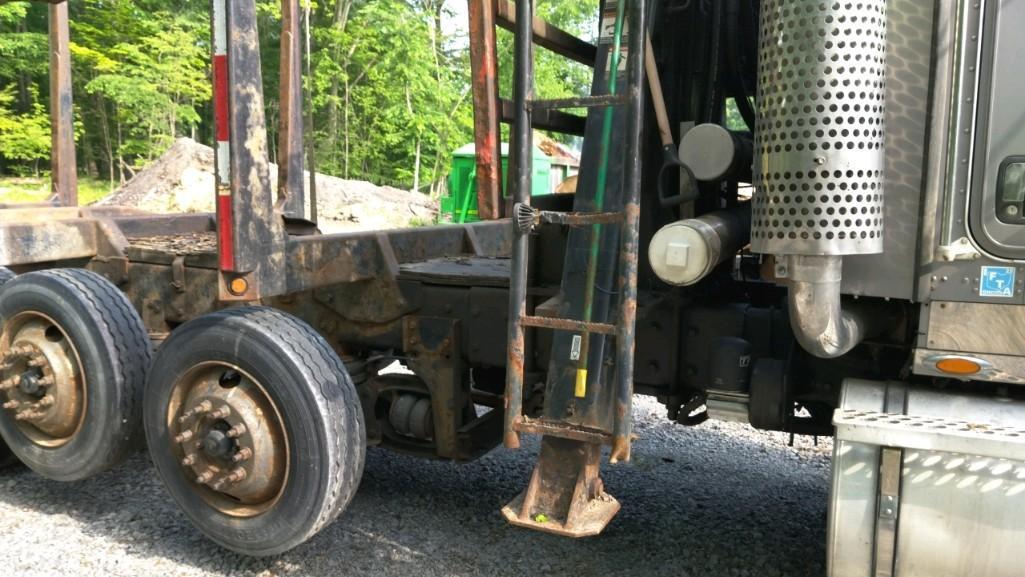 2007 Kenworth T800 Tri Axle Log Truck