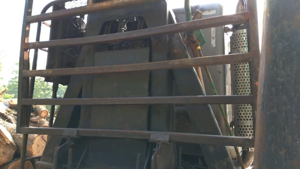 2007 Kenworth T800 Tri Axle Log Truck