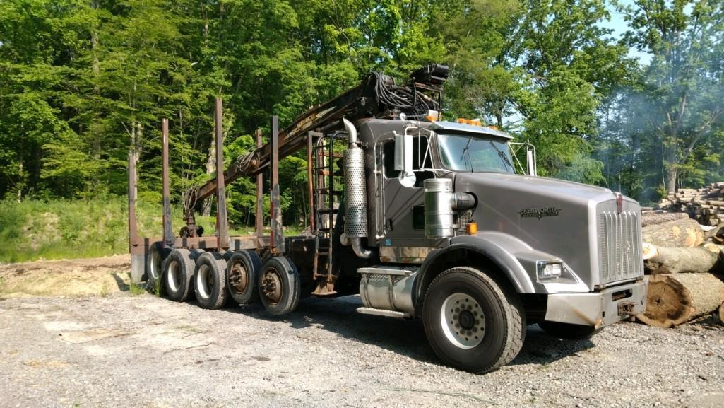2007 Kenworth T800 Tri Axle Log Truck