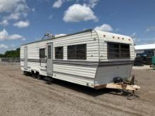 1988 Royal Supreme F30 Travel Trailer*