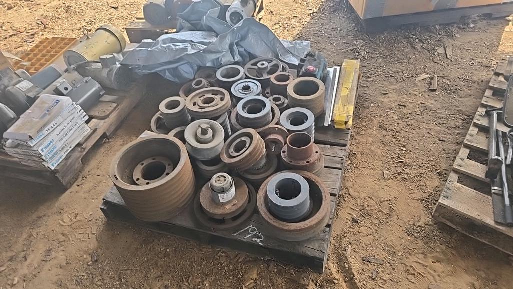 Assorted Pulleys and Chipper Counter Knives