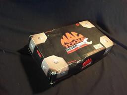 IN BOX, Mac Tools, Motor Sports, Model 1997 JOHN FORCE Castrol Hauler, 1:64 Scale