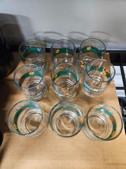 (9) WINNIE THE POOH DISNEY JUICE GLASSES