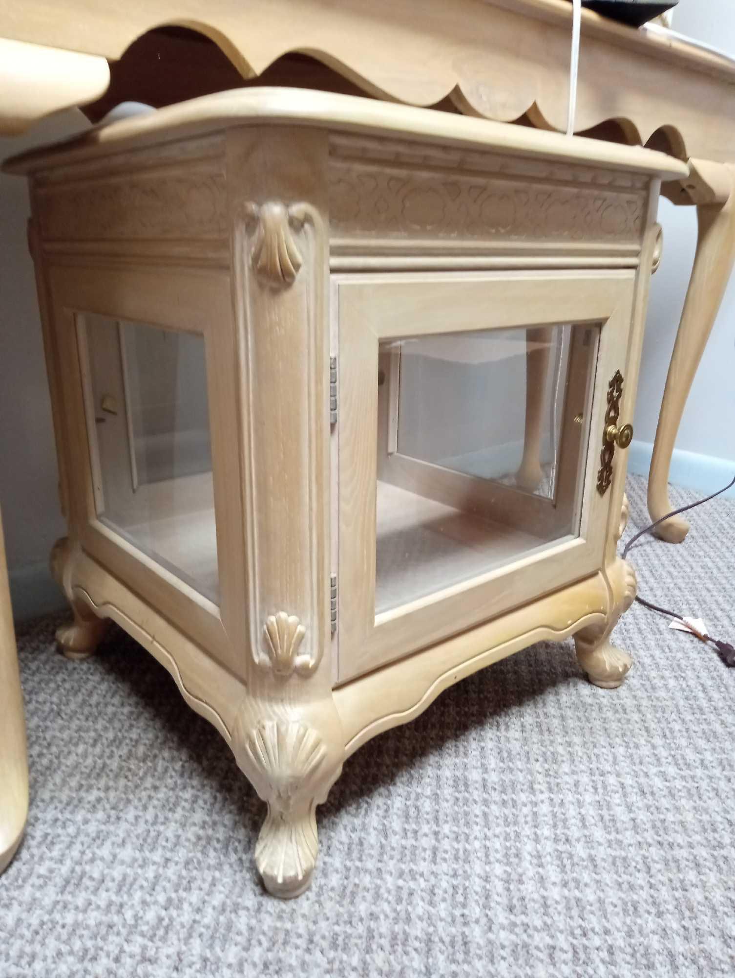 UNIQUE ORNATE VINTAGE GLASS TOP HEAVY SIDE TABLE CUBE