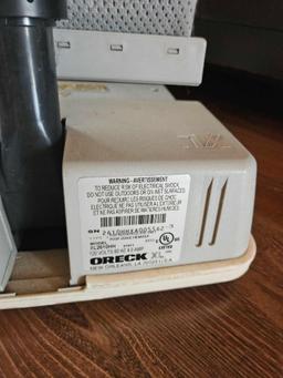 Oreck XL Upright Vacuum Cleaner MODEL XL2610HH