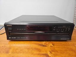 ONKYO 6 DISC PLAYER, CHANGER MODEL DX-C390