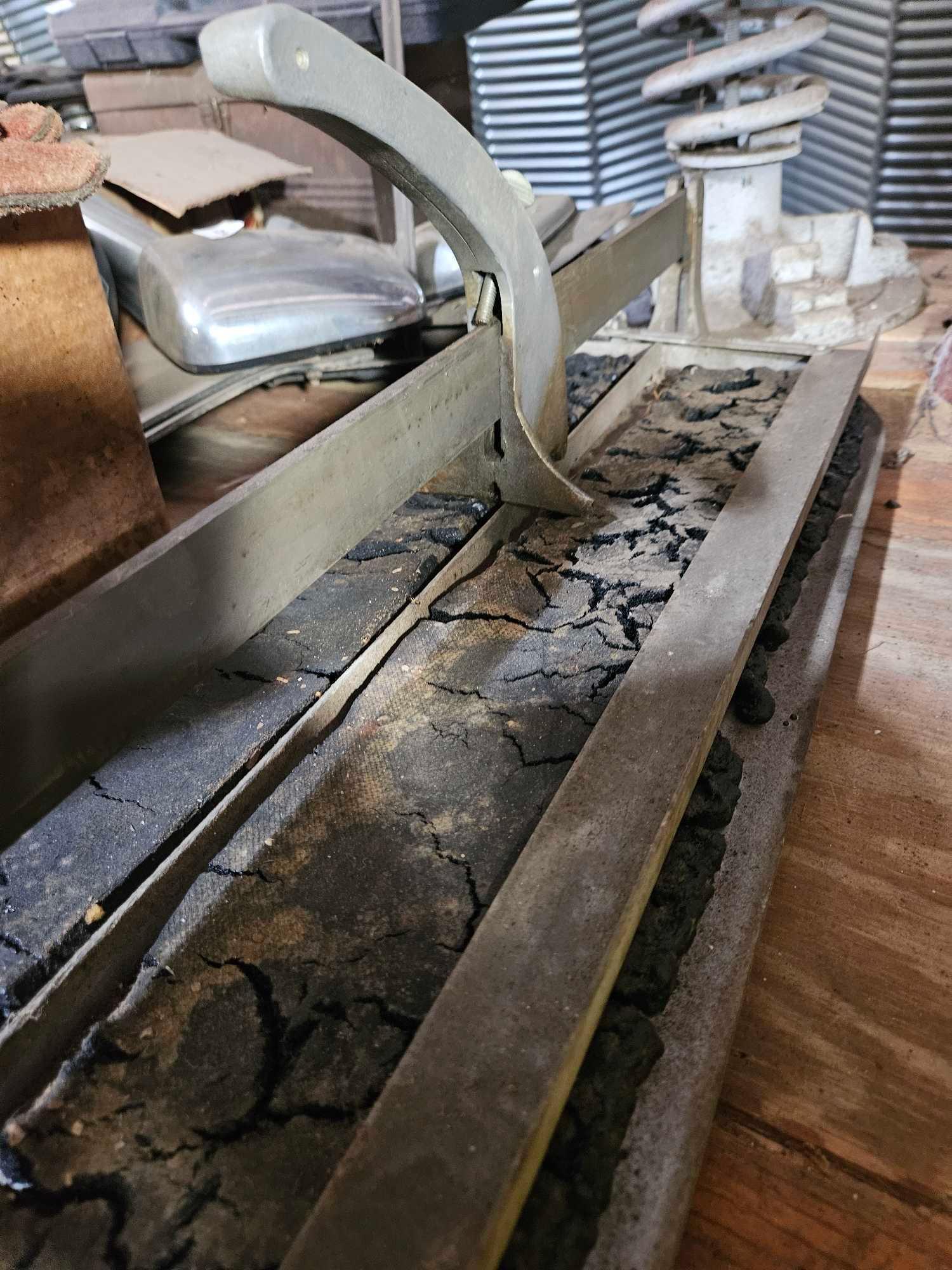 Vintage Tile Cutter
