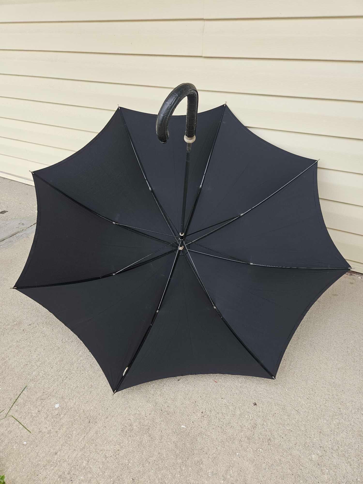 AUTHENTIC EUROPEAN CANE UMBRELLA, PLUS