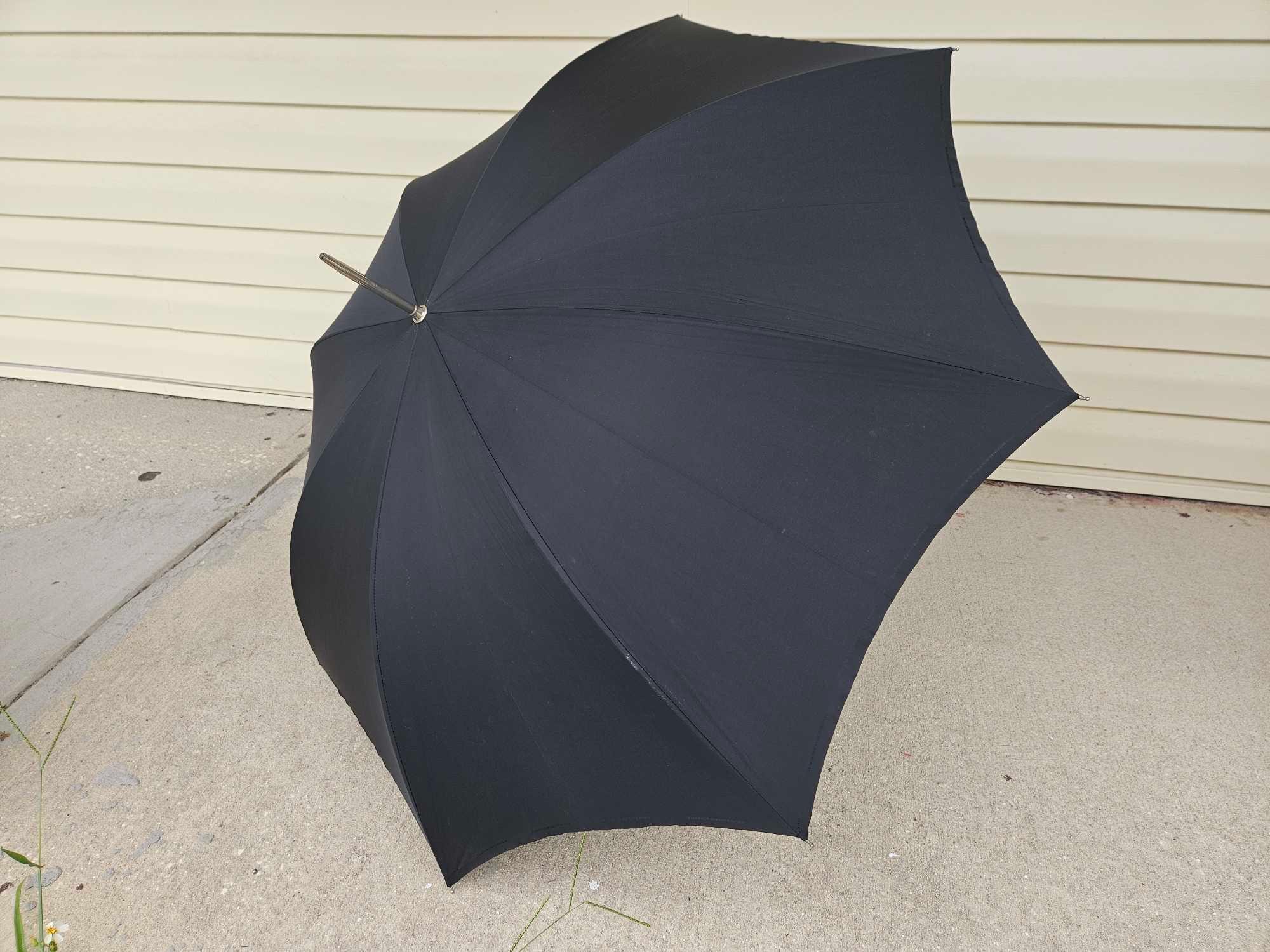 AUTHENTIC EUROPEAN CANE UMBRELLA, PLUS