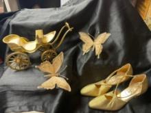 All that Glitters is Gold, cute carriage, the touch of Nina shoes