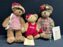 3 Vintage Boyds Bears With tags