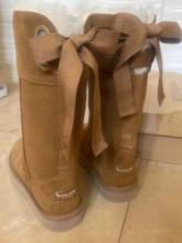 NEW! Koolaburra by UGG Suede Boots - Womens Size 6