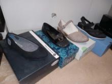 (4) Pairs of Ladies' Shoes including Flats and More