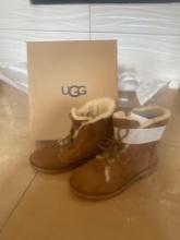NEW! UGG Quincy Tie Booties - Womens Size 6