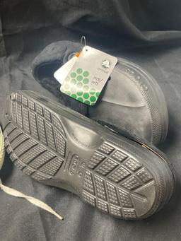 MENS CONVERSE HITOPS, NEW WITH TAG CROCS