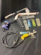 Wii Tiger Woods Golf Club, Energizer Charger and more accessories,
