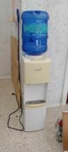 Primo Top Loading Water Dispenser with a Primo Purified Water bottle (empty)