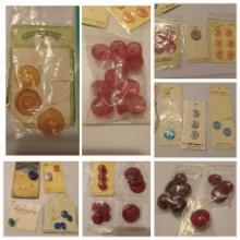 Lots of Red with some blue-tone Vintage Buttons on Original Cards, 1930s or 1940s?