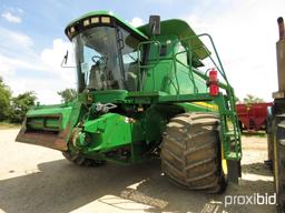9750 STS JD, 68x50x32 flotation, 4 wh., chopper, 2681 hrs., 2003 yr., SN 700709