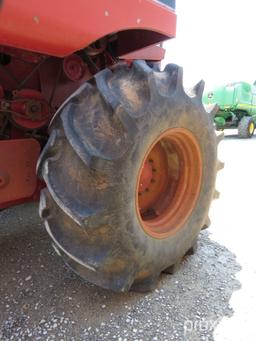 1660 Case IH Combine