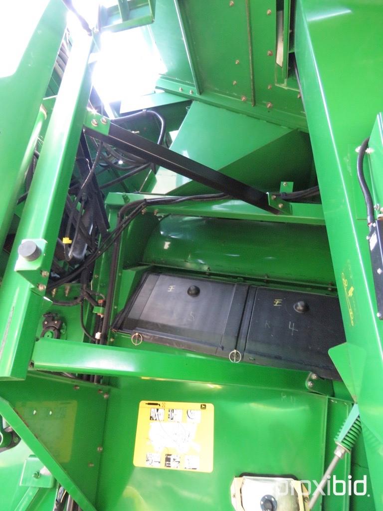 9750 STS John Deere Combine