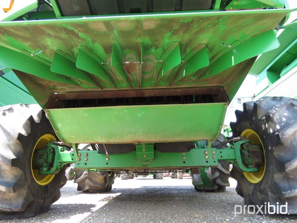 9750 STS John Deere Combine