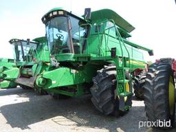 9750 STS John Deere Combine