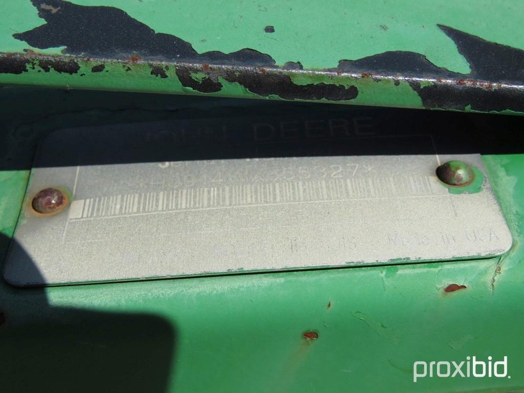 914 John Deere pickup Platform