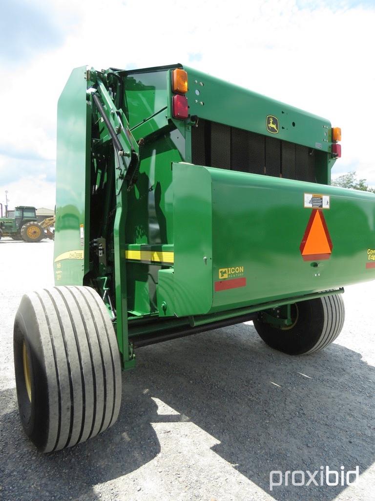 569 John Deere Mega Wide Plus Baler