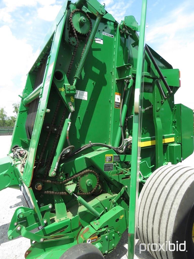 569 John Deere Mega Wide Plus Baler
