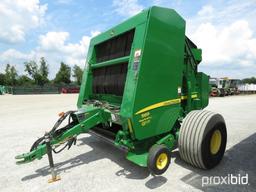 569 John Deere Mega Wide Plus Baler