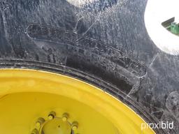 S690 JD combine, 520/85R42 R2 duals, 710/65R26 rear, 4 wh., prem. cab, 260 screen, Pro Drive, Contou