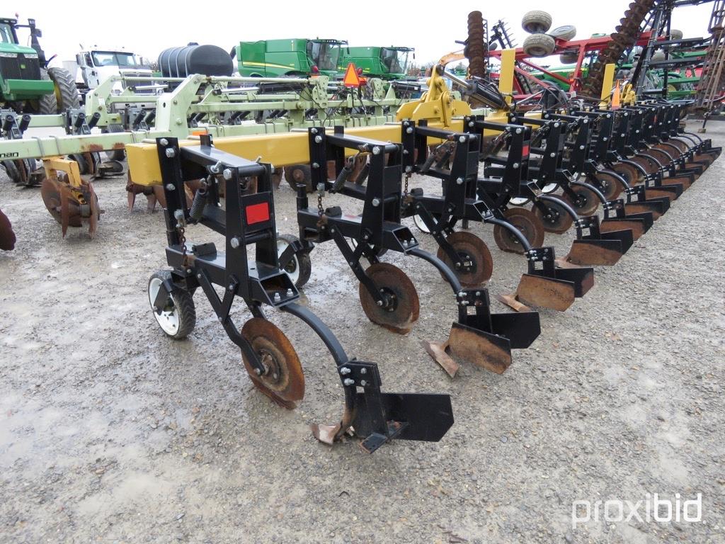 12 row Landoll cultivator on Orthman bar, 36" spac.