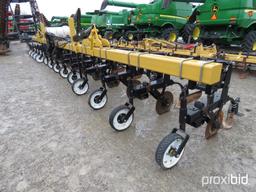 12 row Landoll cultivator on Orthman bar, 36" spac.