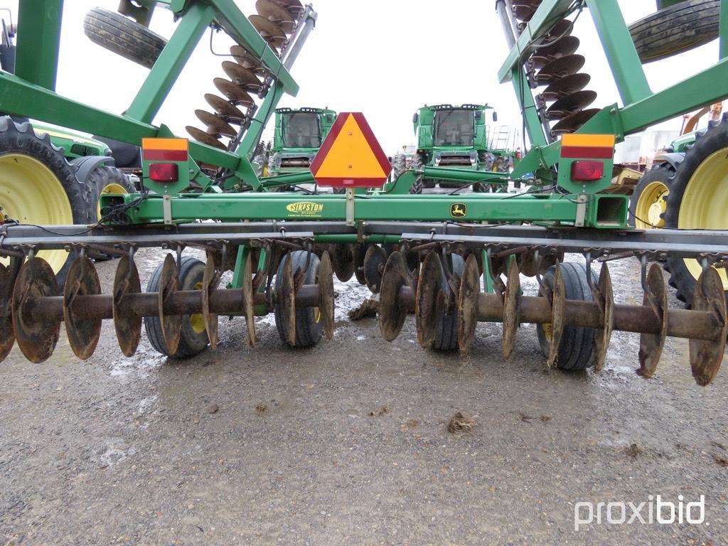 637 John Deere 32' disk