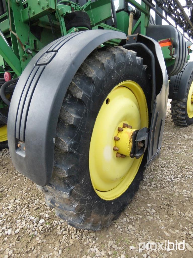 4730 JOHN DEERE SPRAYER