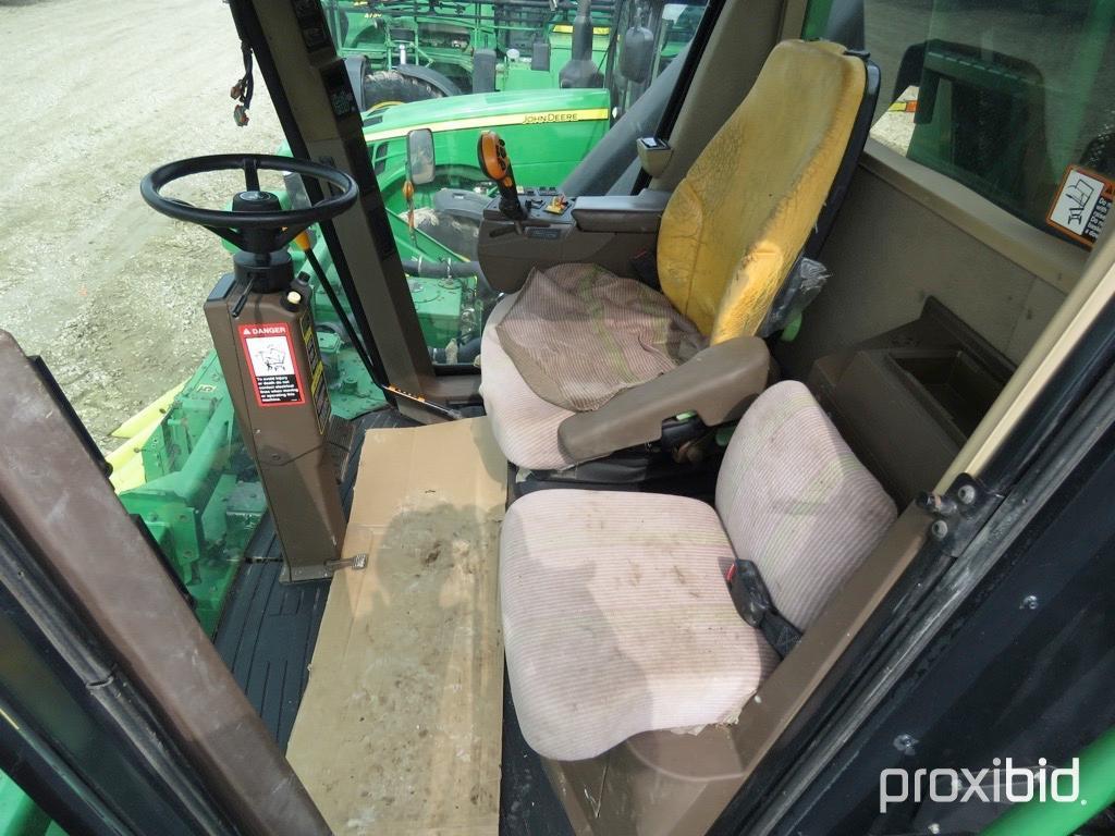 9996 JOHN DEERE COTTON PICKER