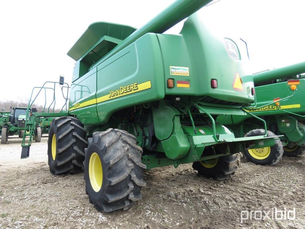 9750 STS JOHN DEERE COMBINE