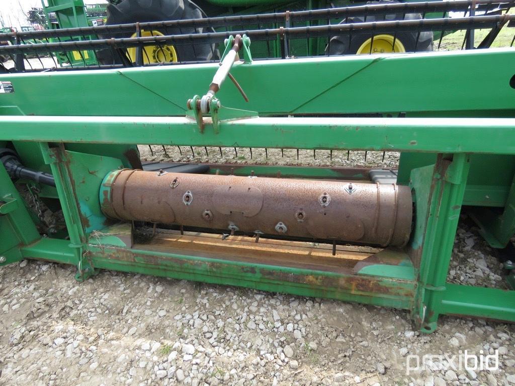930D JOHN DEERE DRAPER PLATFORM