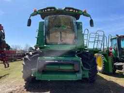 S670 JOHN DEERE COMBINE