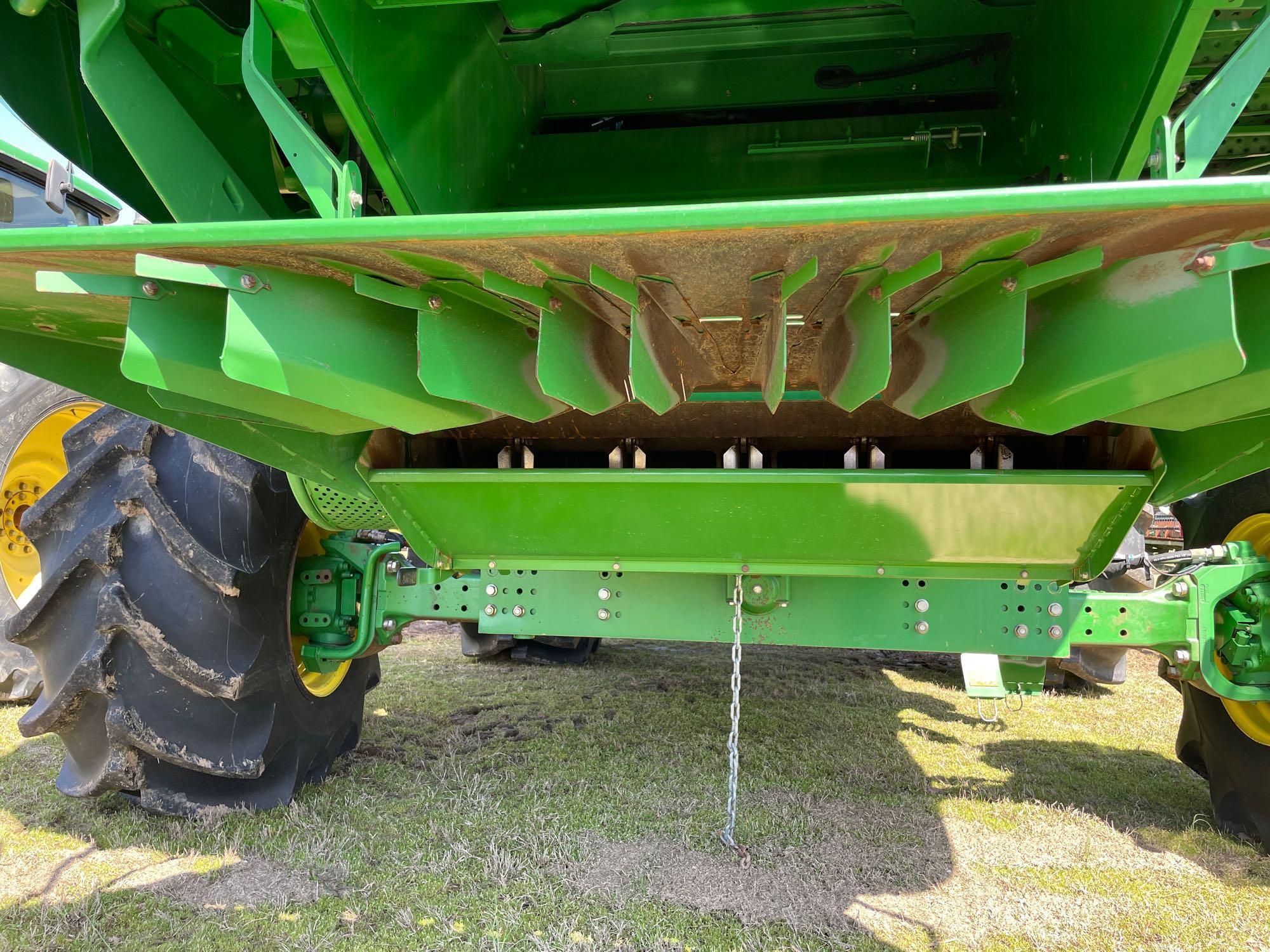 S670 JOHN DEERE COMBINE