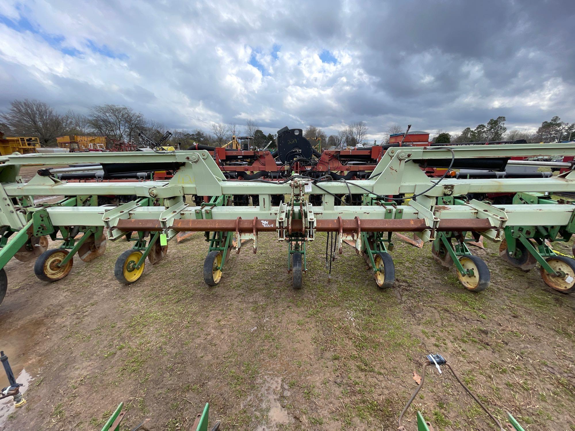 ORTHMAN CULTIVATOR